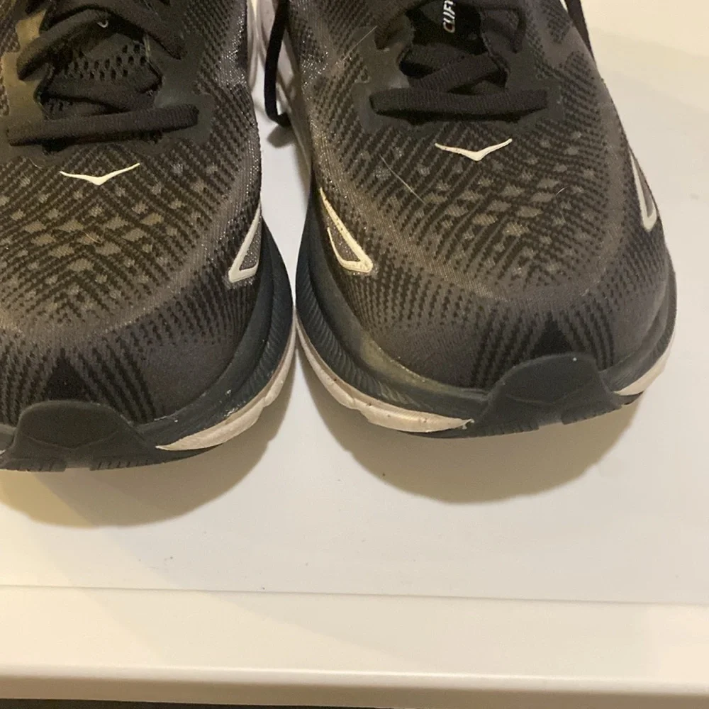 Hoka One One Womens Clifton 9 Fitness Workout Running Shoes size 9.5